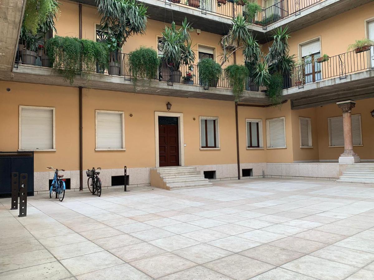 Un Nido Sull'Arena - Royal Welcome Verona Ngoại thất bức ảnh